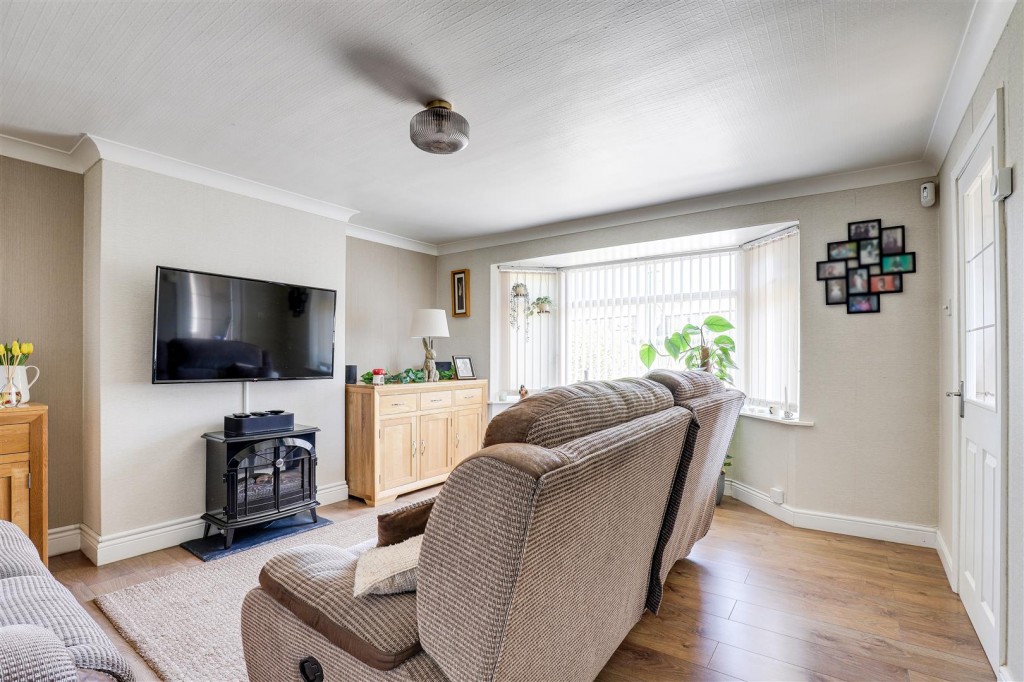 Murby Crescent, Bulwell, Nottinghamshire, NG6 8FZ