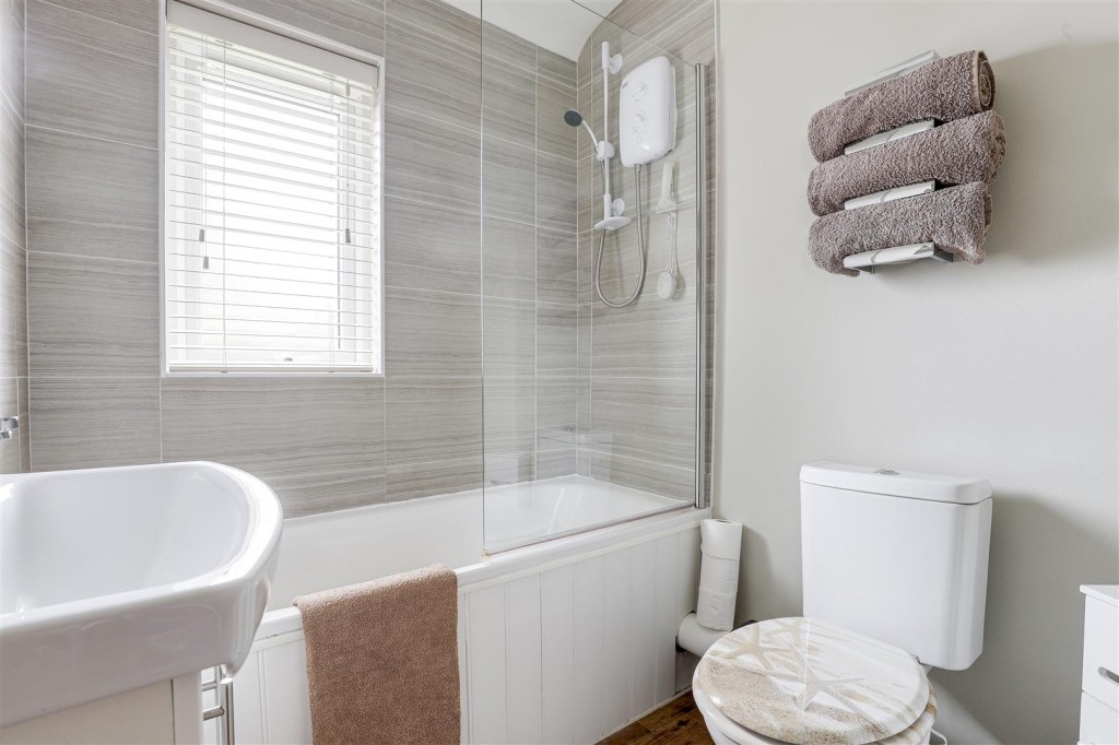 Magnus Road, Sherwood Nottinghamshire, NG5 3AB