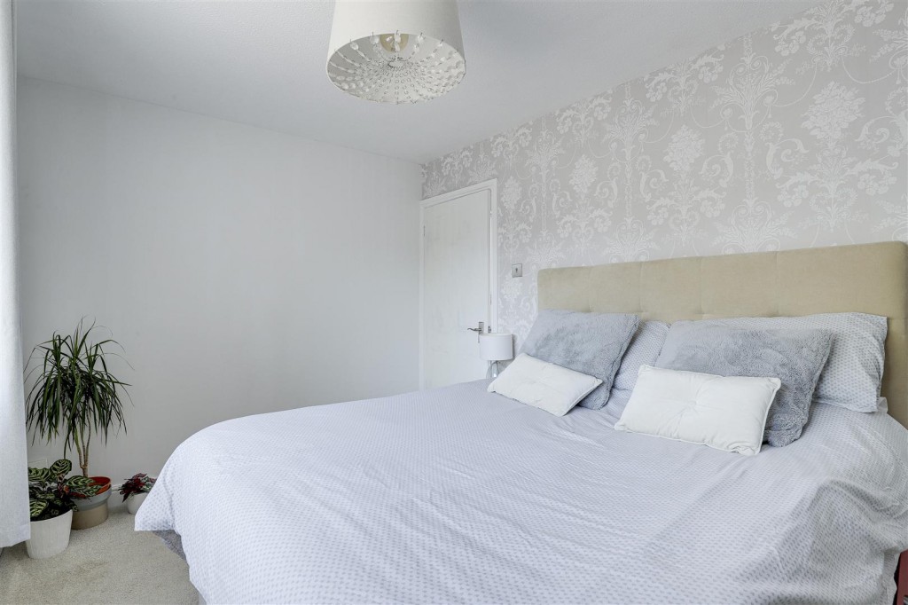 Dylan Thomas Road, Bestwood Park, Nottinghamshire, NG5 5UA