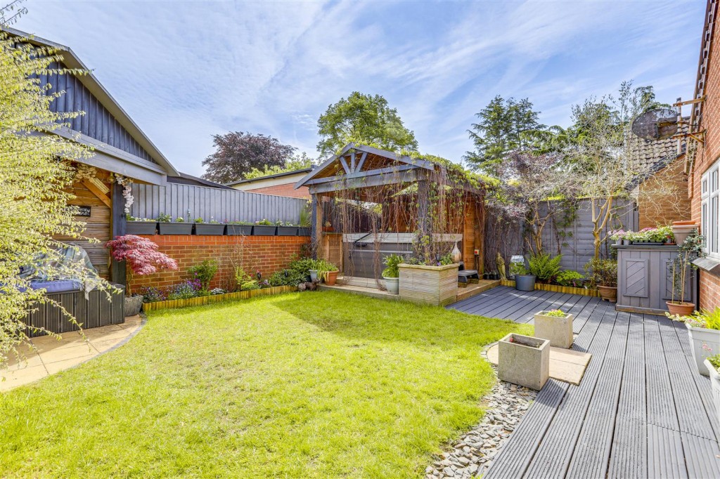 Orchard Close, Breaston, Derbyshire, DE72 3AT