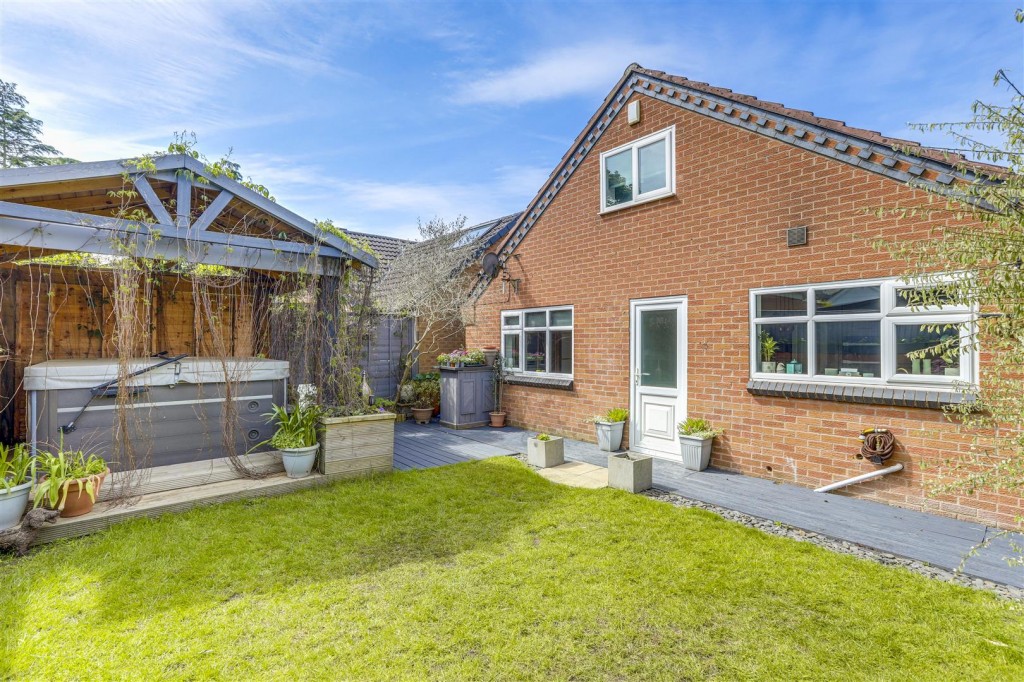 Orchard Close, Breaston, Derbyshire, DE72 3AT