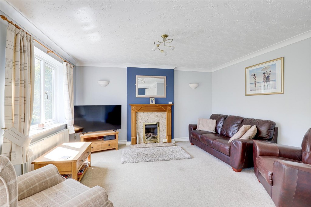Davy Close, Linby, Nottinghamshire, NG15 8GZ