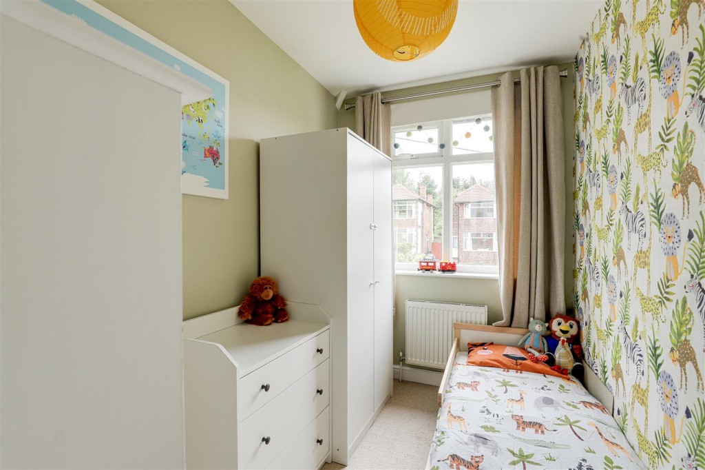 Foxhill Road, Carlton, Nottinghamshire, NG4 1PZ