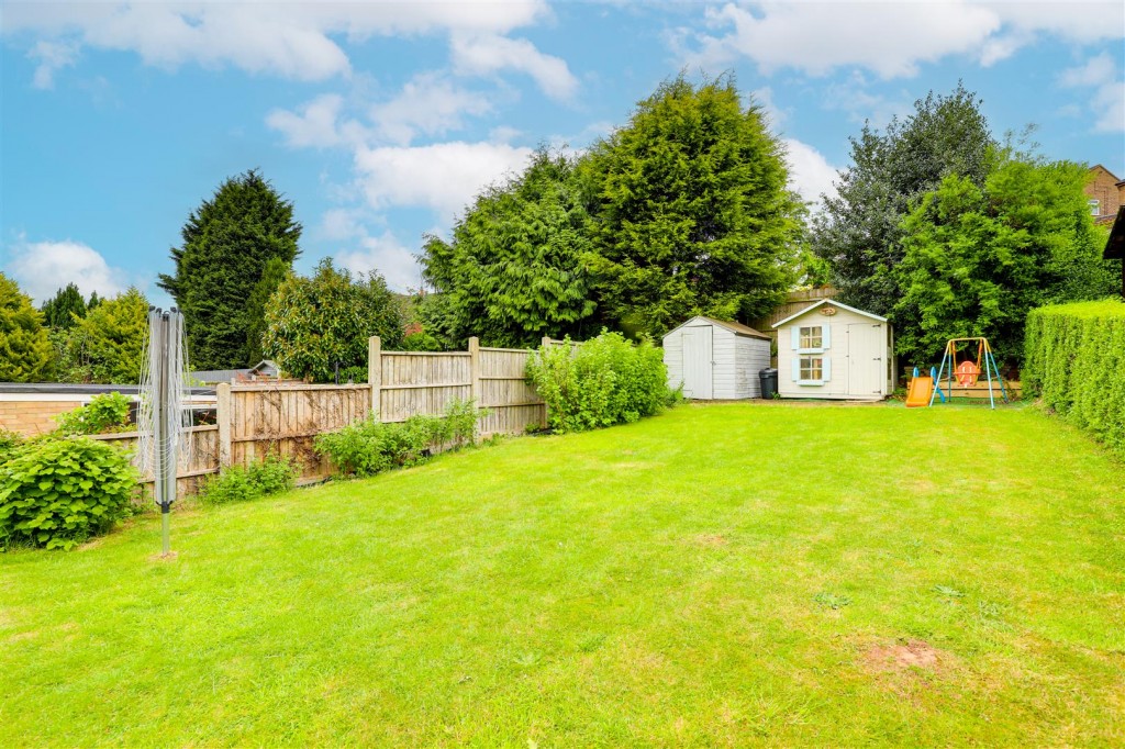 Foxhill Road, Carlton, Nottinghamshire, NG4 1PZ