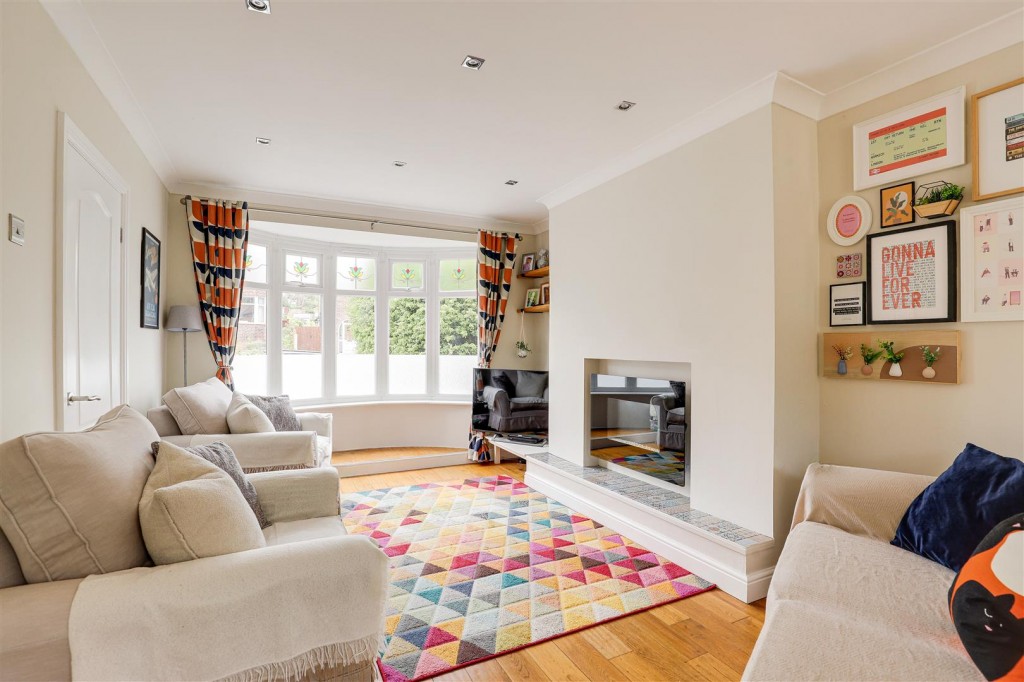 Foxhill Road, Carlton, Nottinghamshire, NG4 1PZ