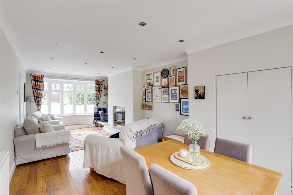 Foxhill Road, Carlton, Nottinghamshire, NG4 1PZ