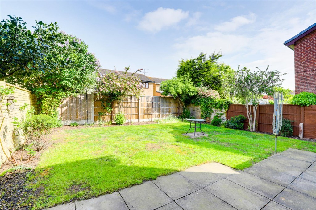 Ingleborough Gardens, Long Eaton, Derbyshire, NG10 4PE