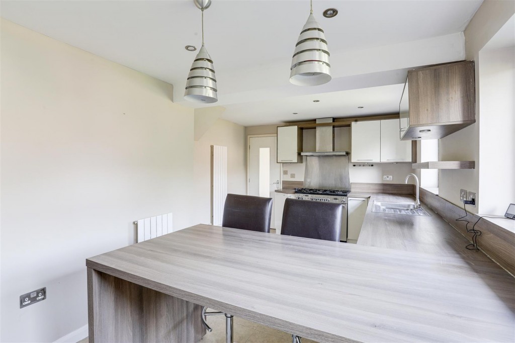 Ingleborough Gardens, Long Eaton, Derbyshire, NG10 4PE
