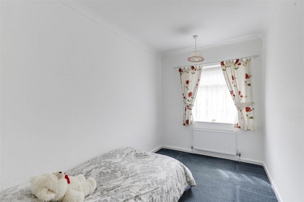 Campbell Drive, Carlton, Nottinghamshire, NG4 1RD