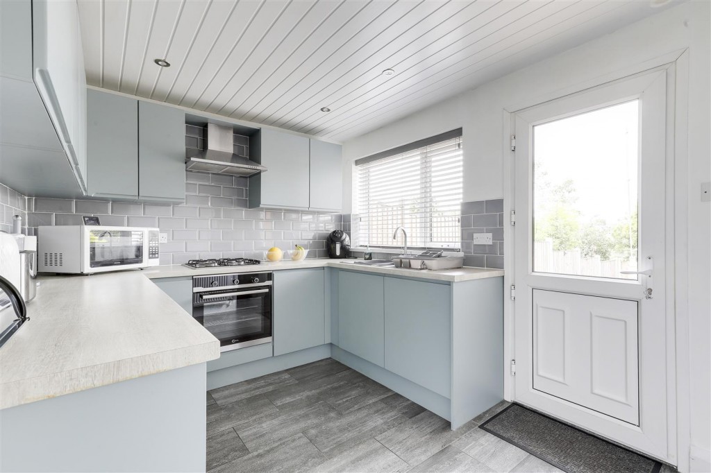 Campbell Drive, Carlton, Nottinghamshire, NG4 1RD