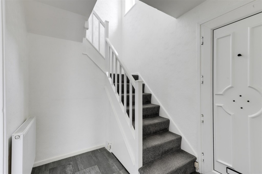 Campbell Drive, Carlton, Nottinghamshire, NG4 1RD
