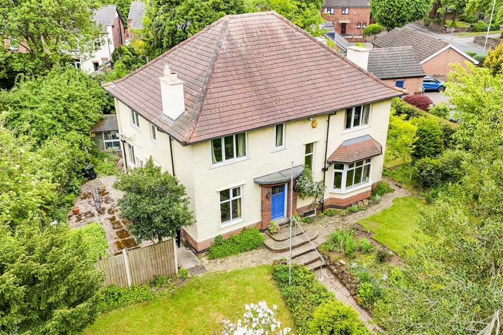 Burton Road, Carlton, Nottinghamshire, NG4 3BB