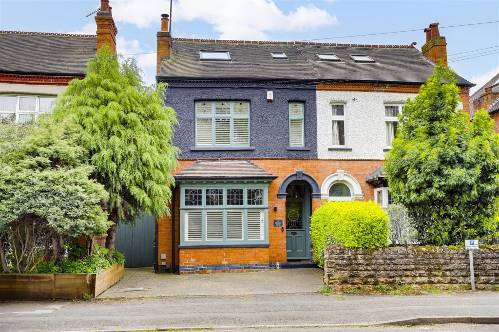 Priory Road, West Bridgford, Nottinghamshire, NG2 5HU