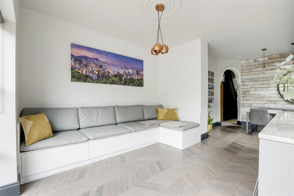 Priory Road, West Bridgford, Nottinghamshire, NG2 5HU