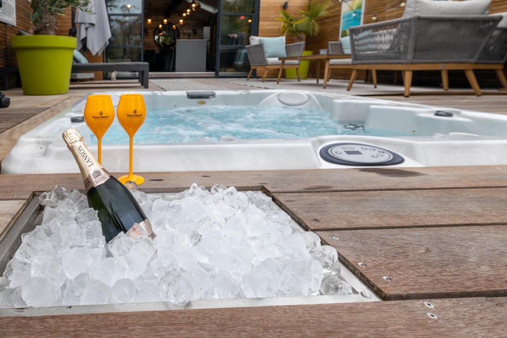 Priory Road, West Bridgford, Nottinghamshire, NG2 5HU