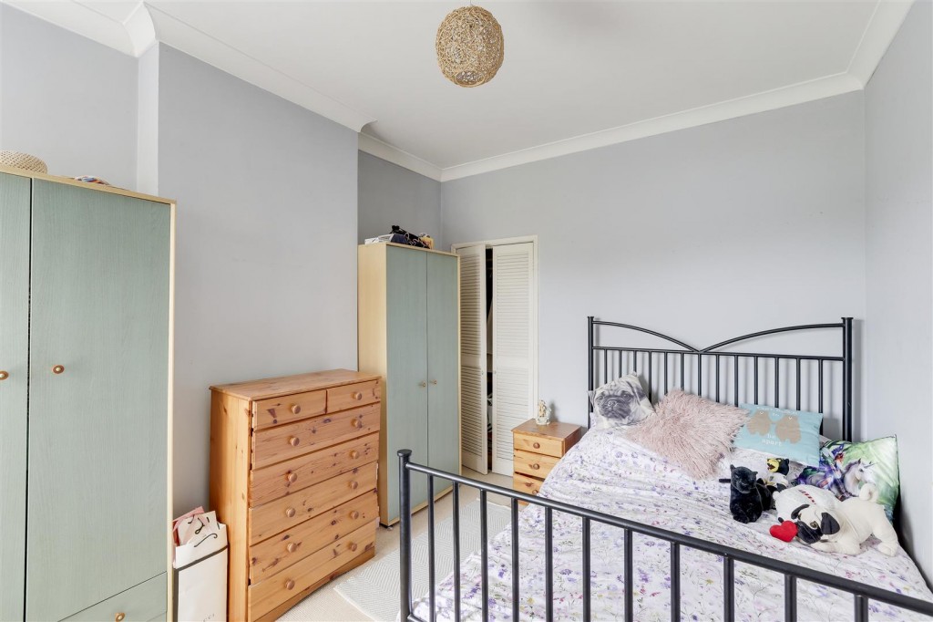 Thorneywood Road, Long Eaton, Derbyshire, NG10 2DY