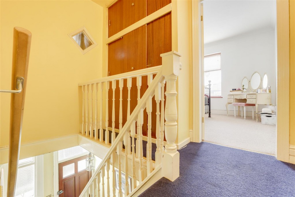 Thorneywood Road, Long Eaton, Derbyshire, NG10 2DY