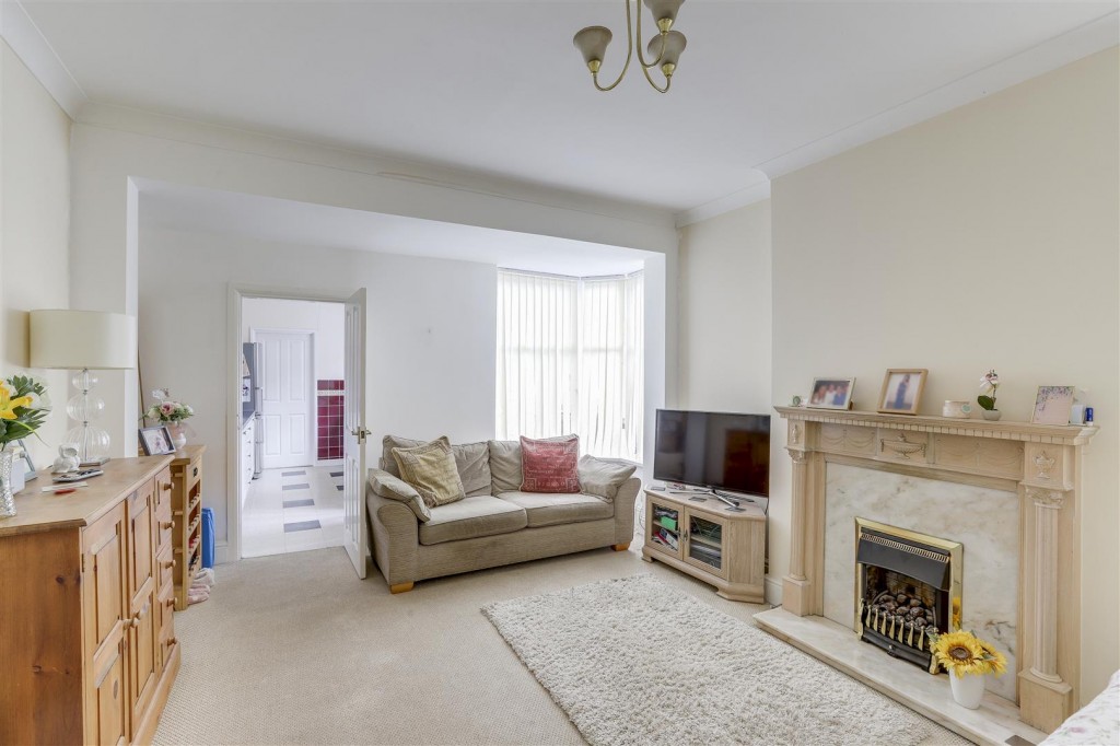 Thorneywood Road, Long Eaton, Derbyshire, NG10 2DY