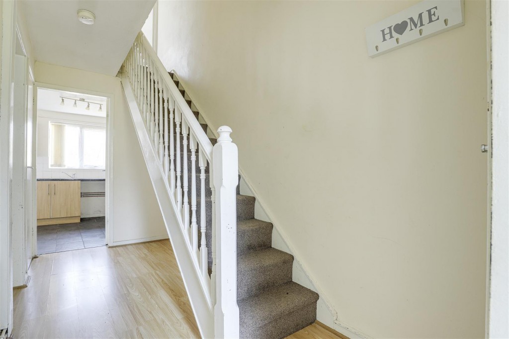 Barent Walk, Bestwood, Nottinghamshire, NG5 5LQ