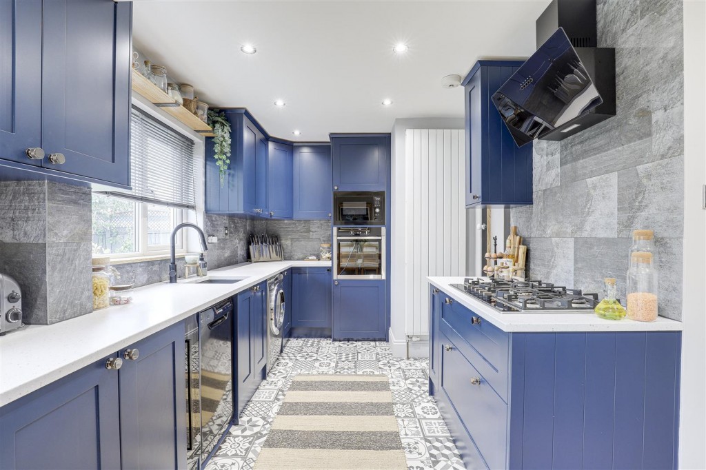 Oakleys Road, Long Eaton, Derbyshire, NG10 1FH