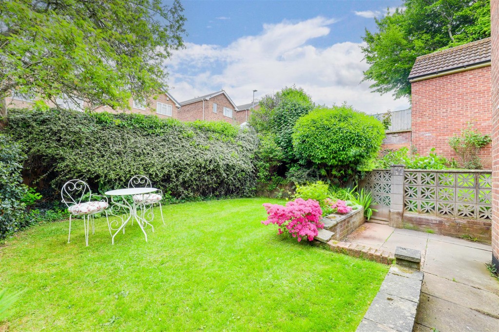 Georgia Drive, Arnold, Nottinghamshire, NG5 8HX