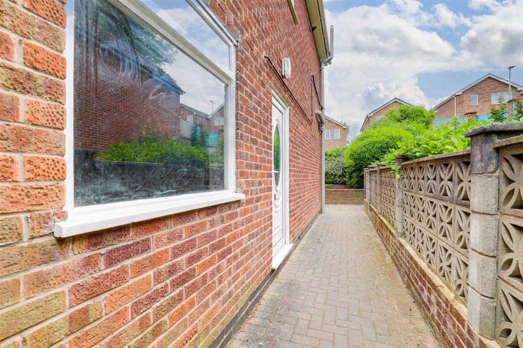 Georgia Drive, Arnold, Nottinghamshire, NG5 8HX