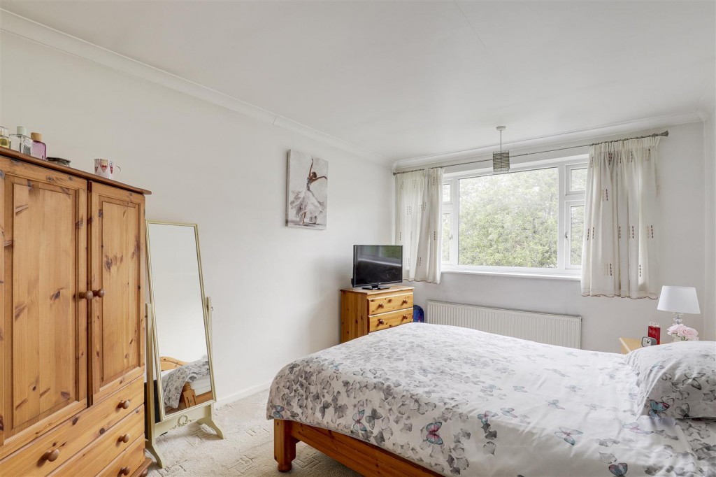 Georgia Drive, Arnold, Nottinghamshire, NG5 8HX