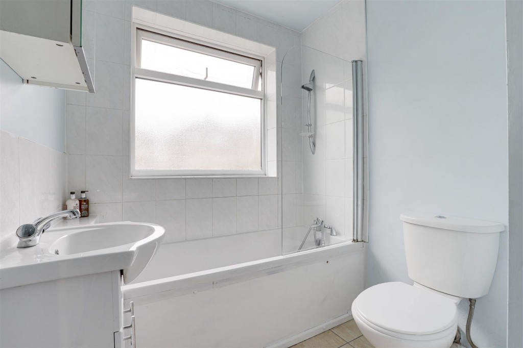 Georgia Drive, Arnold, Nottinghamshire, NG5 8HX