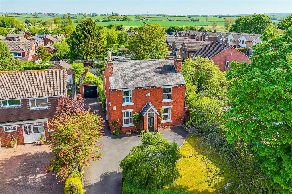 Lower Kirklington Road, Southwell, Nottinghamshire, NG25 0DX