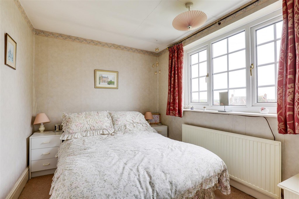 Lower Kirklington Road, Southwell, Nottinghamshire, NG25 0DX
