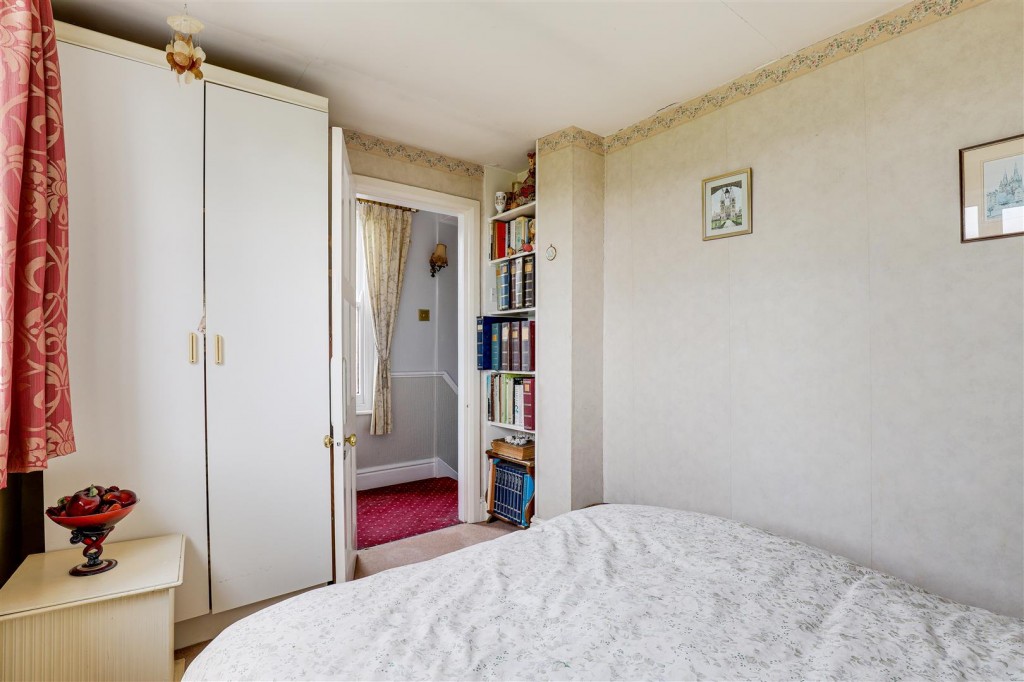Lower Kirklington Road, Southwell, Nottinghamshire, NG25 0DX