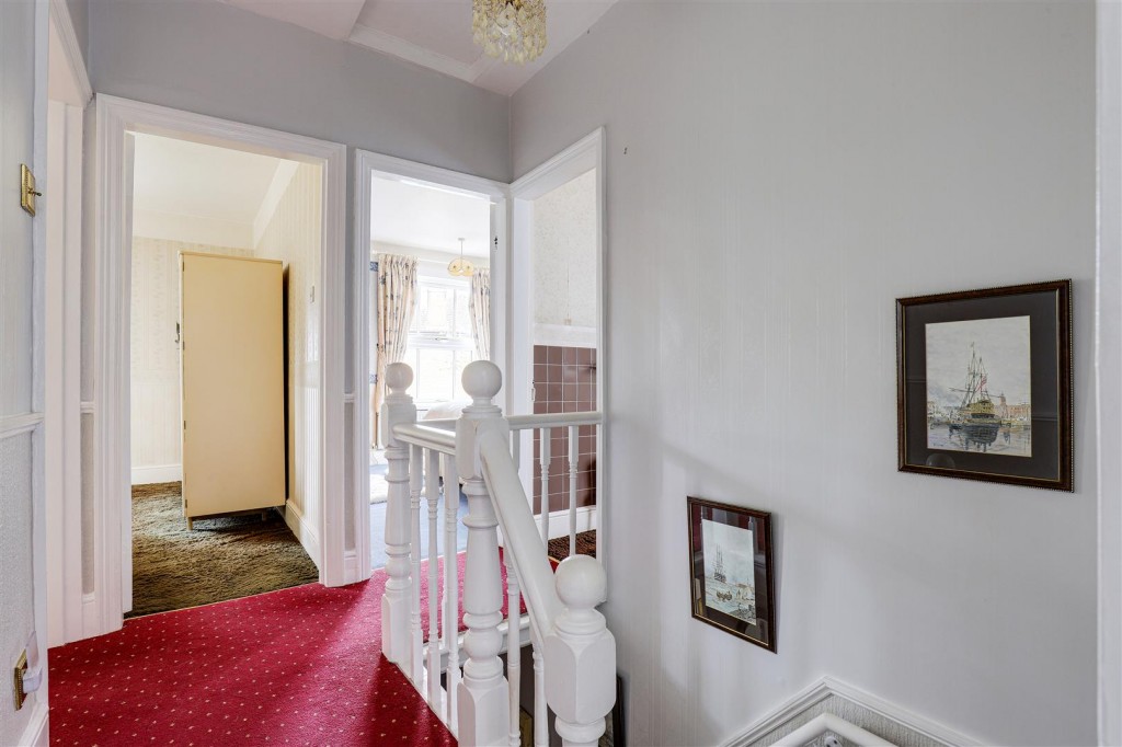 Lower Kirklington Road, Southwell, Nottinghamshire, NG25 0DX