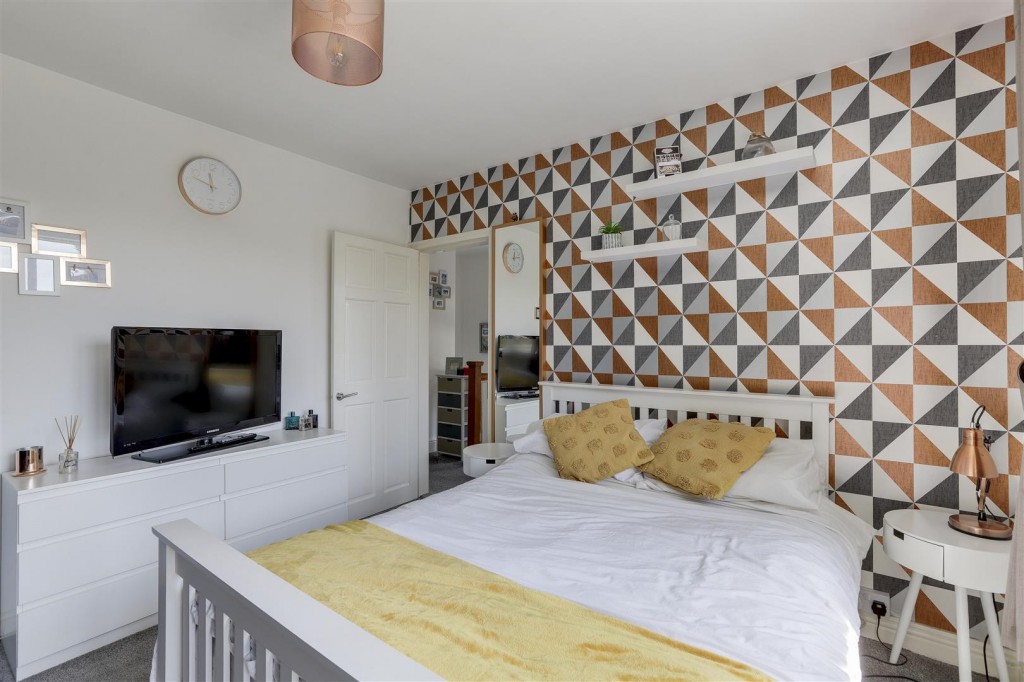 Franklyn Gardens, Aspley, Nottinghamshire, NG8 3NZ
