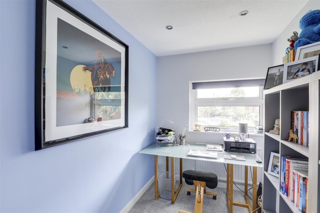 Nearsby Drive, West Bridgford, Nottinghamshire, NG2 6LA