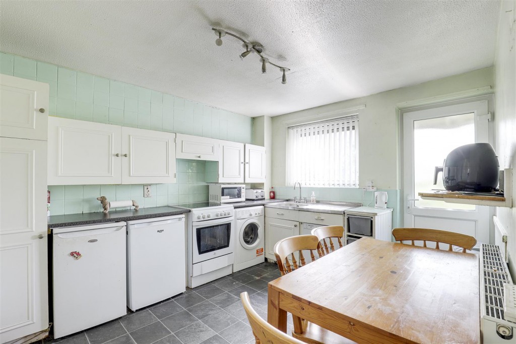 Longwood Court, Top Valley, Nottinghamshire, NG5 9NF