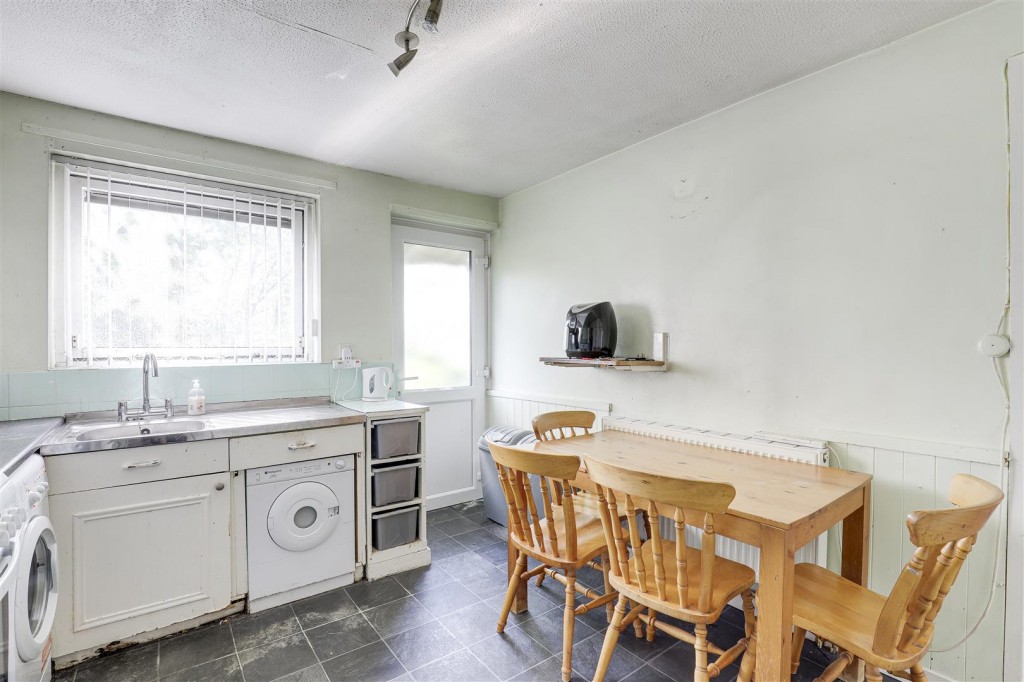 Longwood Court, Top Valley, Nottinghamshire, NG5 9NF
