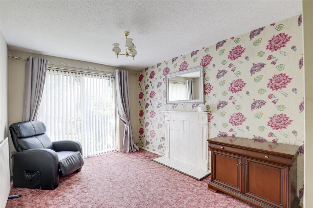 Longwood Court, Top Valley, Nottinghamshire, NG5 9NF