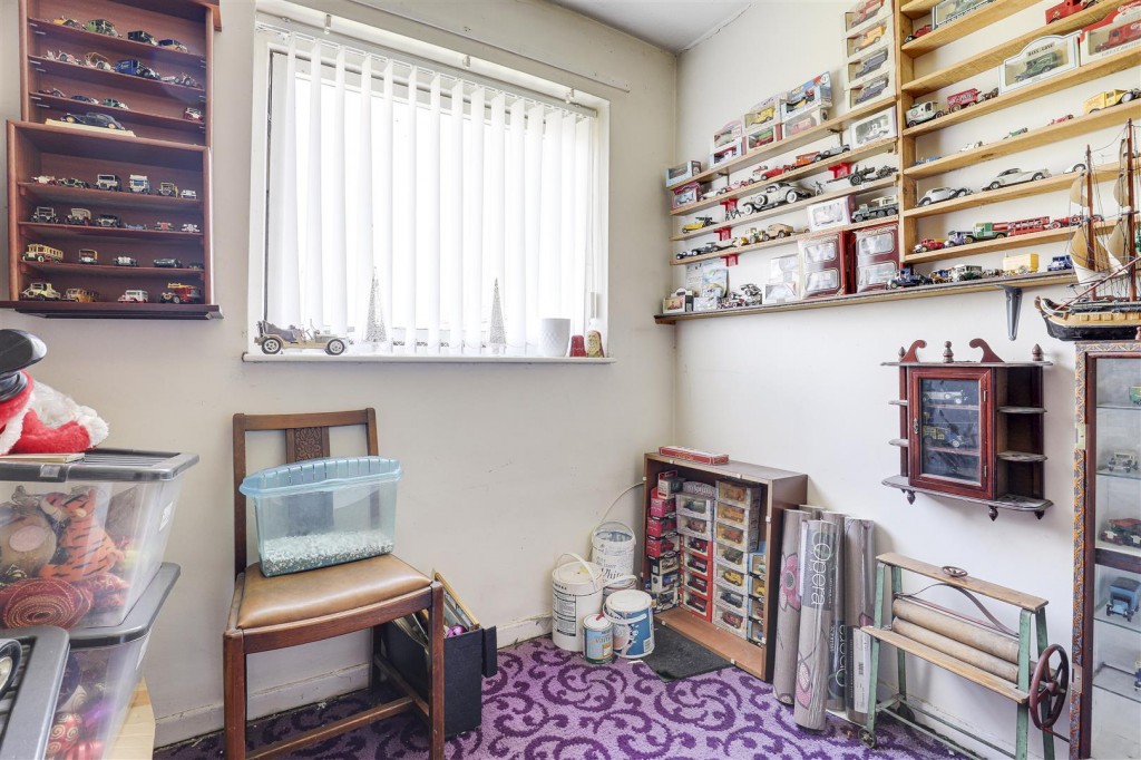 Longwood Court, Top Valley, Nottinghamshire, NG5 9NF