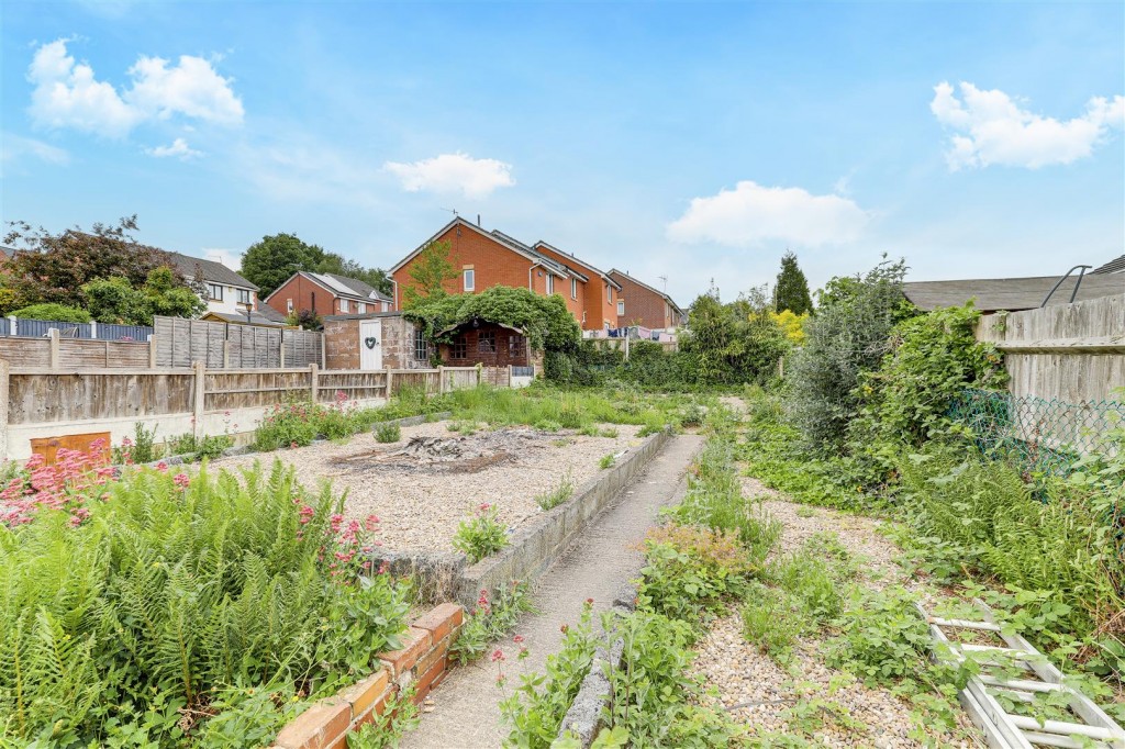 The Square, Bestwood Village, Nottinghamshire, NG6 8TS