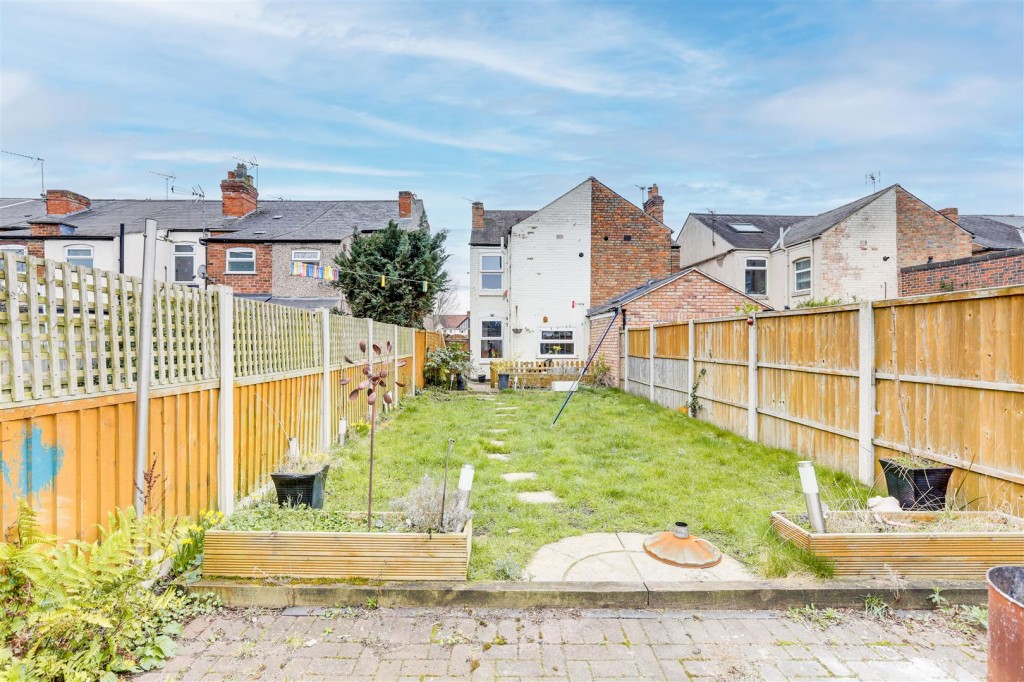 Birchwood Avenue, Long Eaton, Derbyshire, NG10 3NE