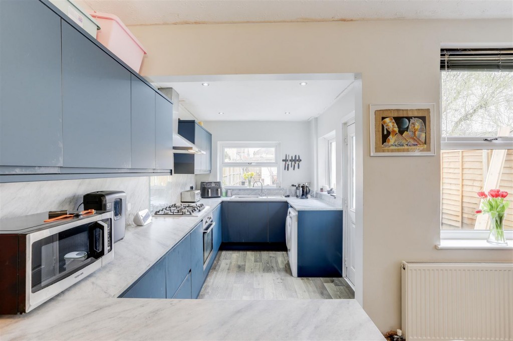 Birchwood Avenue, Long Eaton, Derbyshire, NG10 3NE