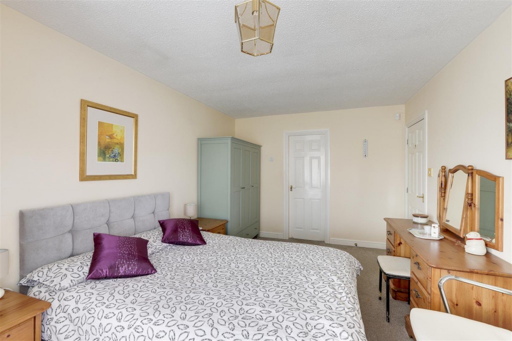 Sandwell Close, Long Eaton, Derbyshire, NG10 3RG
