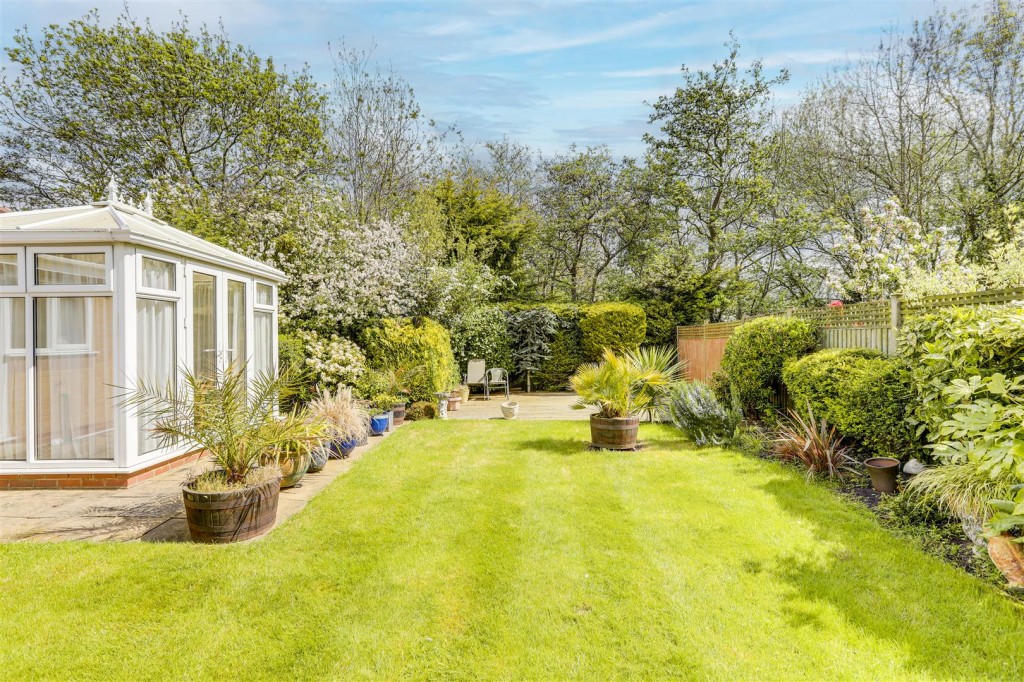 Sandwell Close, Long Eaton, Derbyshire, NG10 3RG