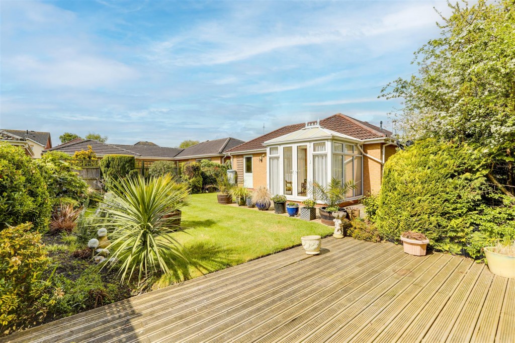 Sandwell Close, Long Eaton, Derbyshire, NG10 3RG