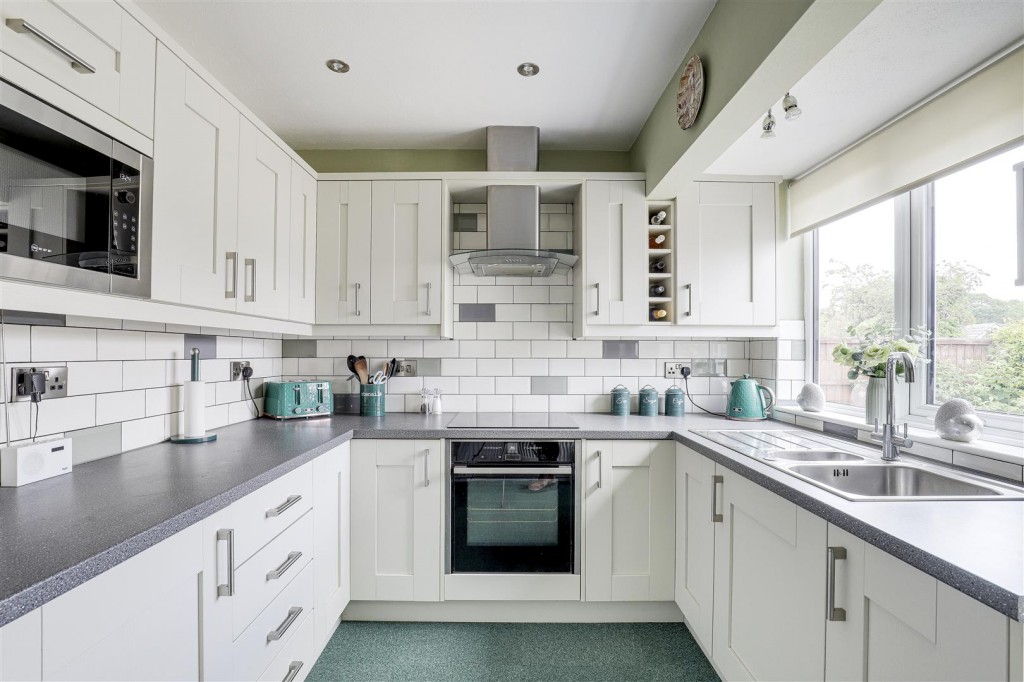 Cranston Avenue, Arnold, Nottinghamshire, NG5 8DP