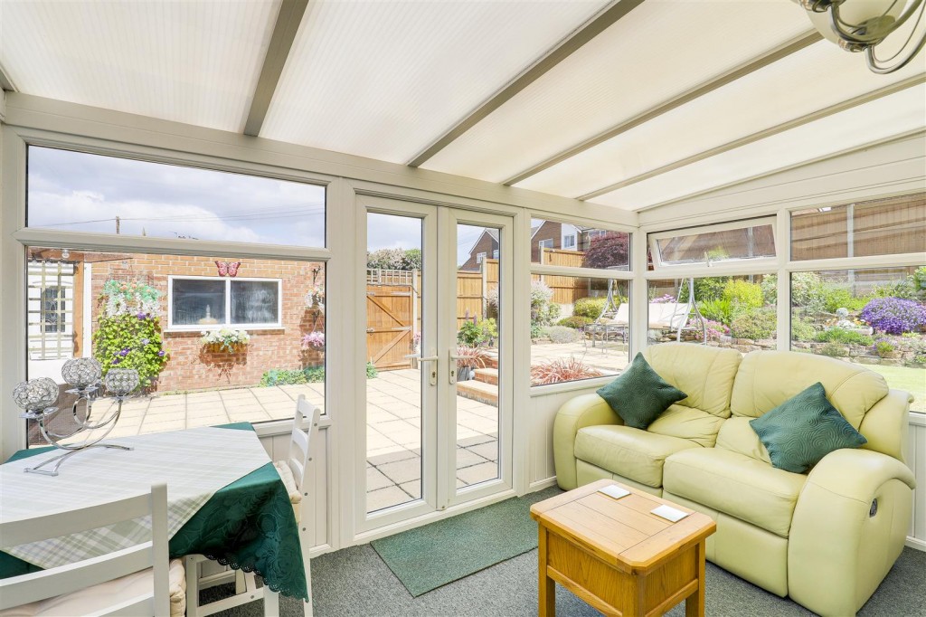 Cranston Avenue, Arnold, Nottinghamshire, NG5 8DP