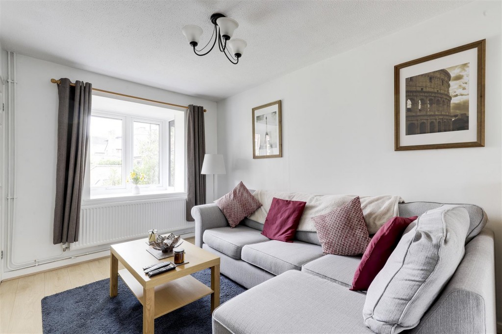 Avon Gardens, West Bridgford, Nottinghamshire, NG2 6BP