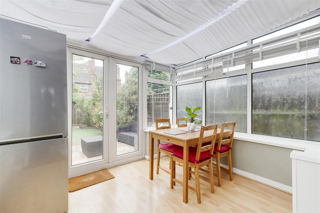 Avon Gardens, West Bridgford, Nottinghamshire, NG2 6BP