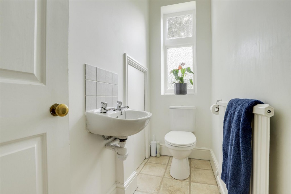Edward Road, West Bridgford, Nottinghamshire, NG2 5GE