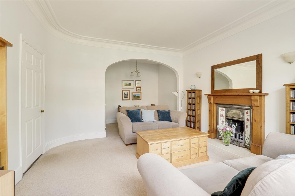 Edward Road, West Bridgford, Nottinghamshire, NG2 5GE